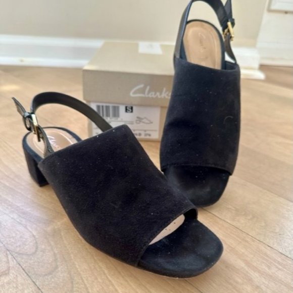 CLARKS NEW IN BOX SLINGBACK BLOCK HEEL SANDAL ORABELLA IVY SIZE 7 BLACK SUEDE - Picture 11 of 11